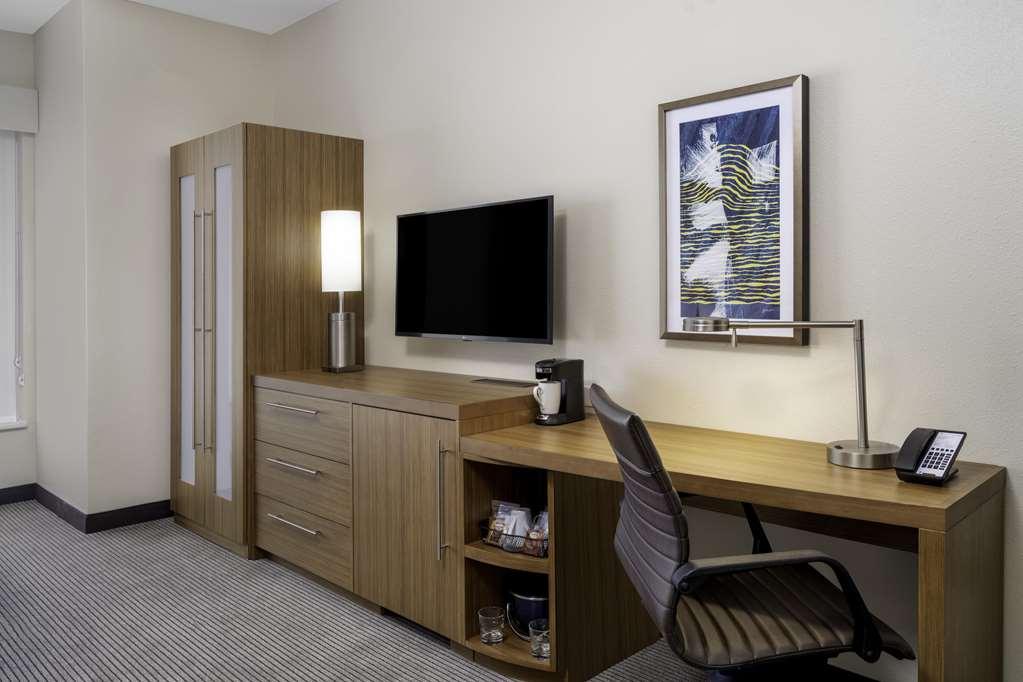 Hyatt Place Fort Worth-Alliance Town Center Oda fotoğraf